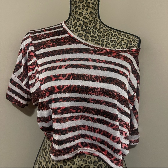 Pink & White Leopard print Striped Croptop - Picture 1 of 4